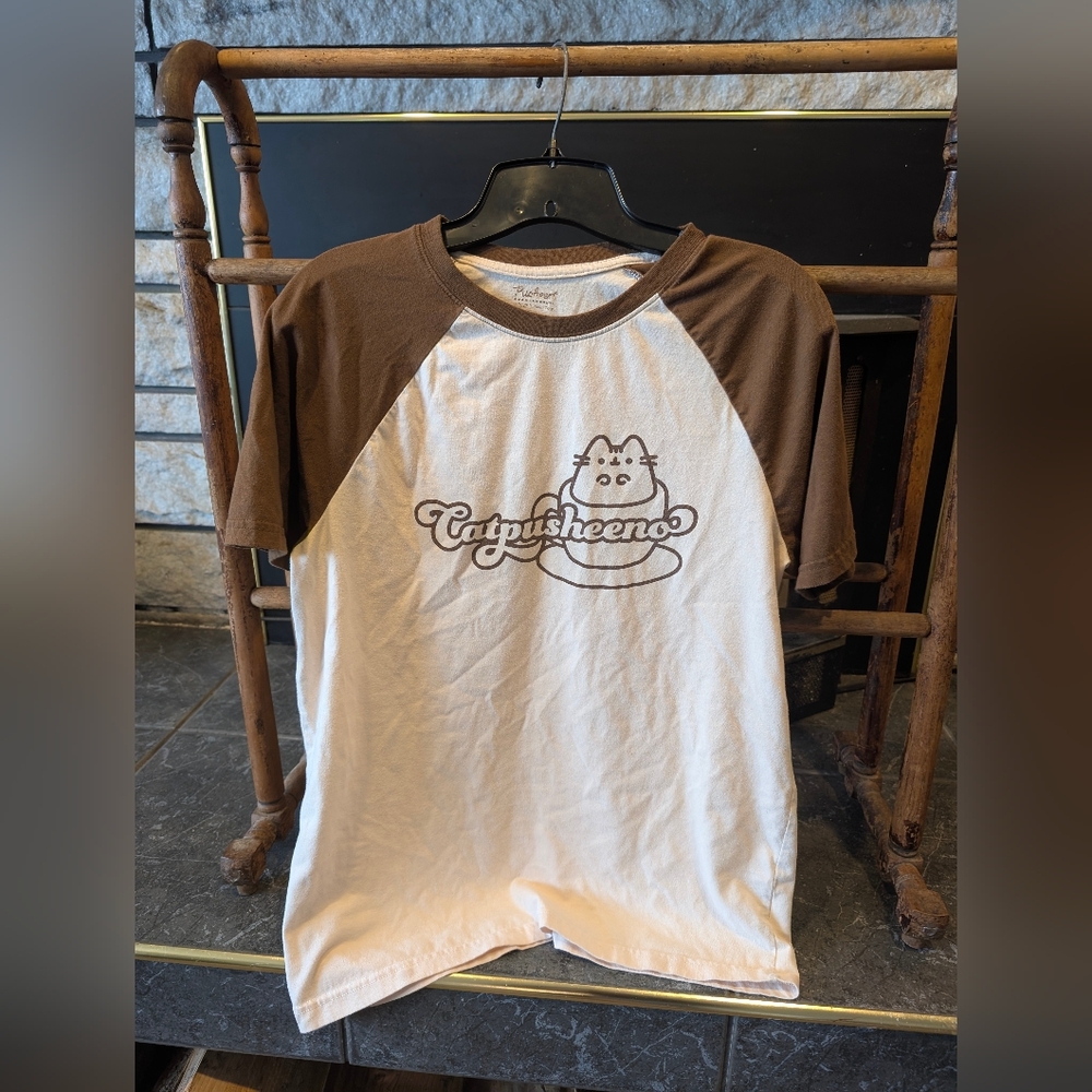 *BOGO FREE* Pusheen Box Exclusive Raglan T-Shirt Size Small